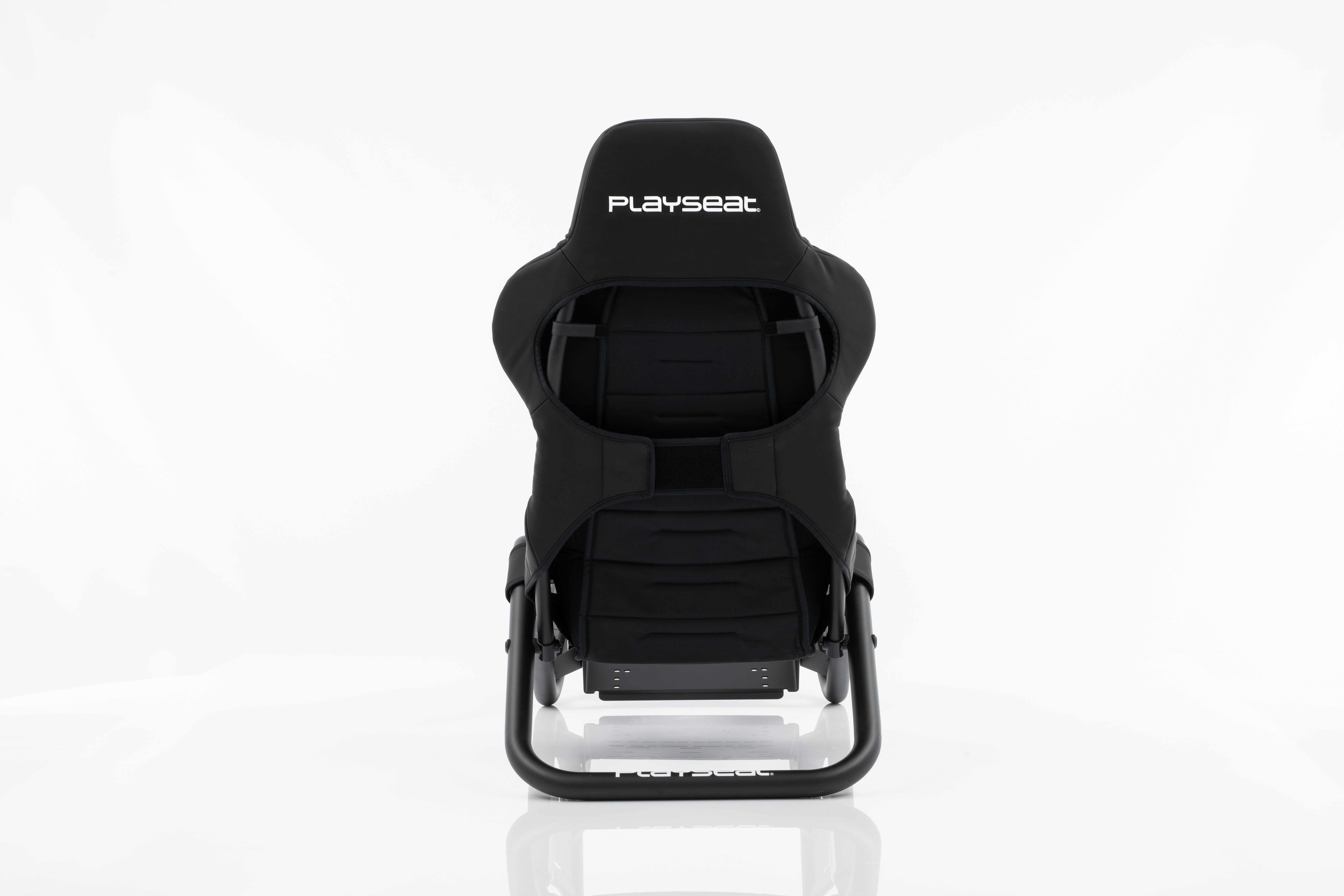 Playseat Trophy Black Straight on Back Playseat Oficial