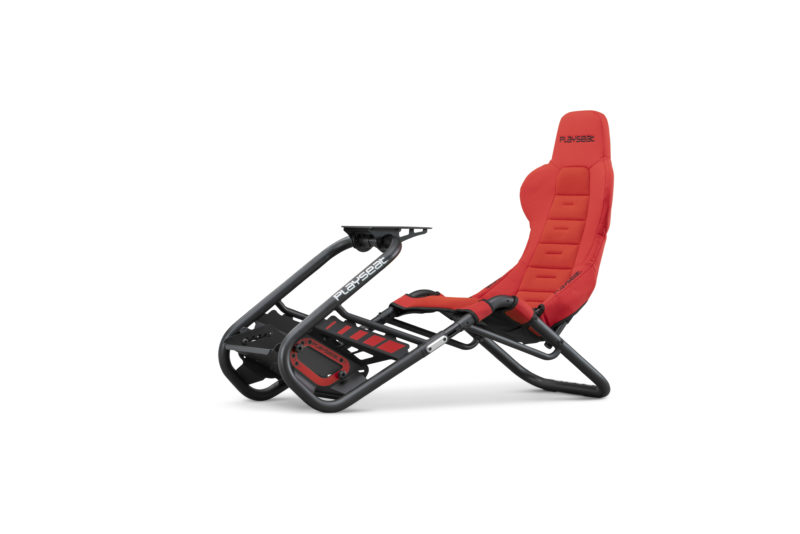 playseat trophy red direct drive simulator front angle view scaled Playseat Oficial